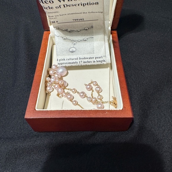 costco Jewelry - Gold Chain Bracelet with Pink Cultured Freshwater Pearls